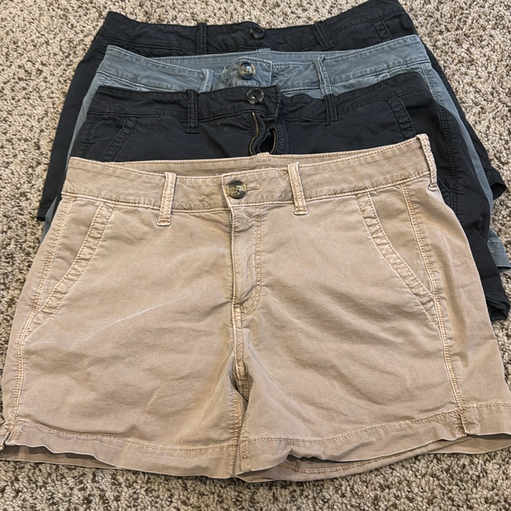 American Eagle Midi Shorts Lot, size 4 (runs like a 6)!
